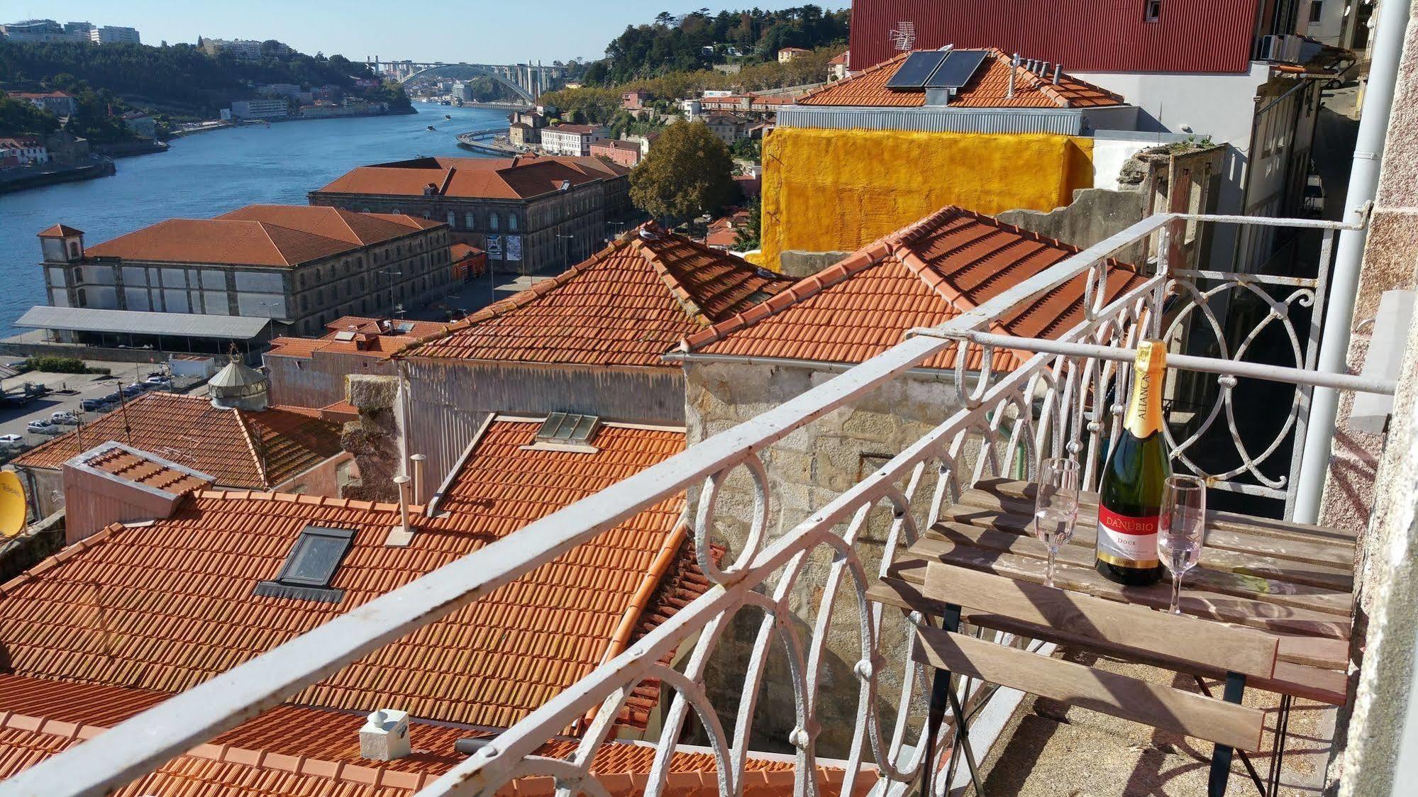 Apartments Oporto Palace Екстер'єр фото